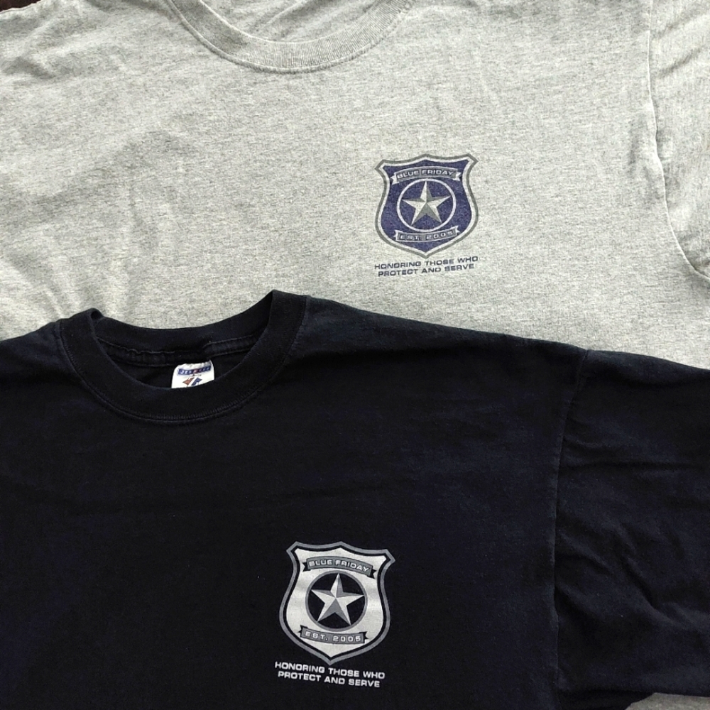 Bundle Vintage Honoring the Blue Men's tees Size XL